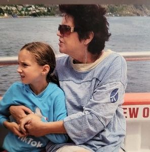 Meet your Posher, Denise